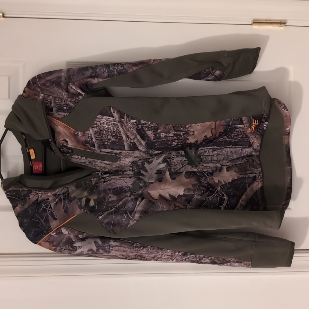 SHE Camo Pullover